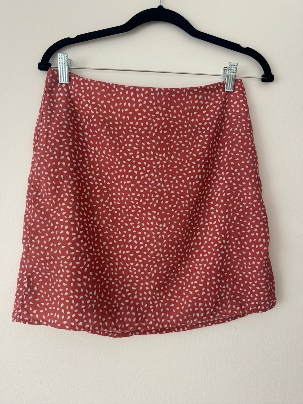 Pink Lily Mini Skirt | Size Medium | Floral | Lightweight